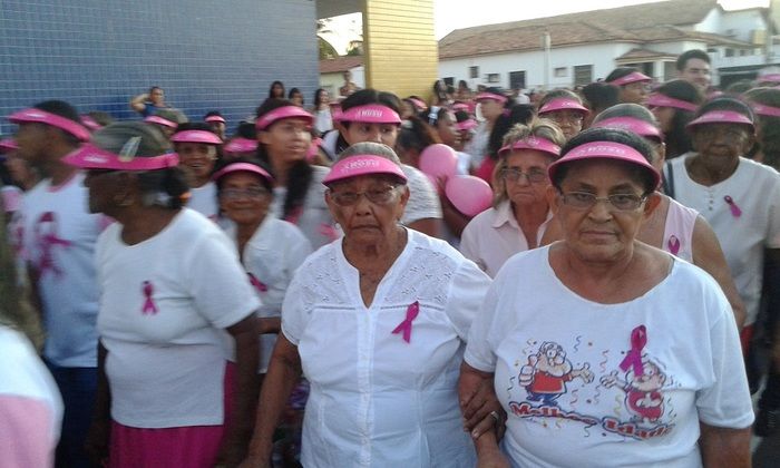 Caminhada pelo Outubro Rosa acontece em Oeiras - Imagem 12