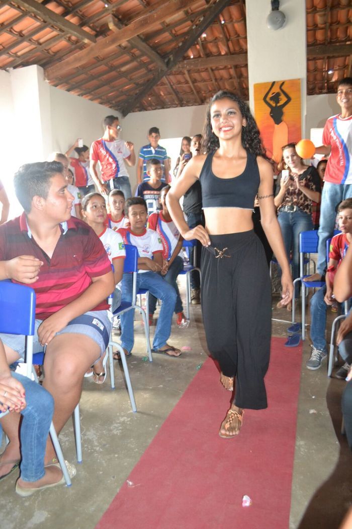 Escola Maria Juceneuda Maia realiza evento sobre consciência negra - Imagem 66