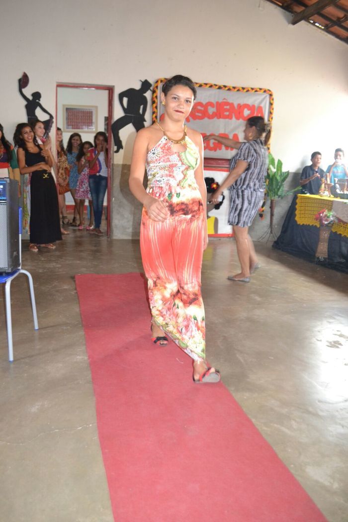 Escola Maria Juceneuda Maia realiza evento sobre consciência negra - Imagem 52