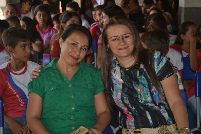 Escola Maria Juceneuda Maia realiza evento sobre consciência negra - Imagem 49