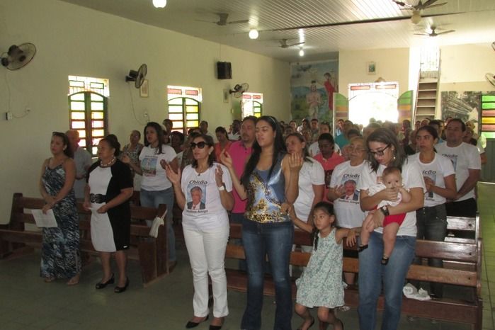 Diácono Nivaldo preside a Missa de 02 Anos da Morte de Francisco Alencar  - Imagem 10