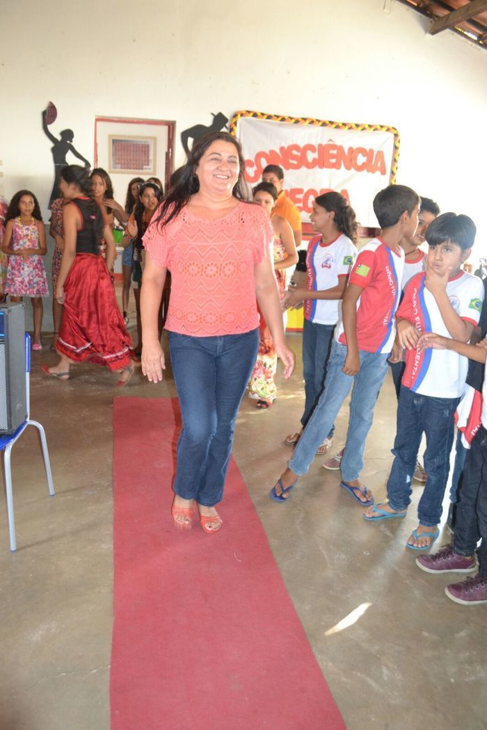 Escola Maria Juceneuda Maia realiza evento sobre consciência negra - Imagem 85