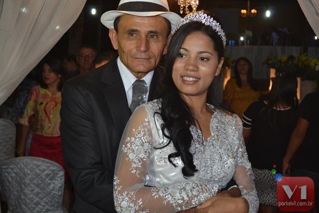 Stefhany embarca para São Paulo para participar do Programa da Eliana - Imagem 1