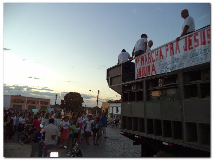 Igrejas evangélicas de Inhuma realizam I Marcha Para Jesus - Imagem 22