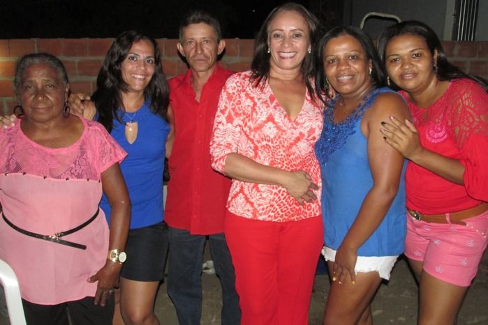 Surpresa! Estrela ganha Festa de Aniversário  - Imagem 38