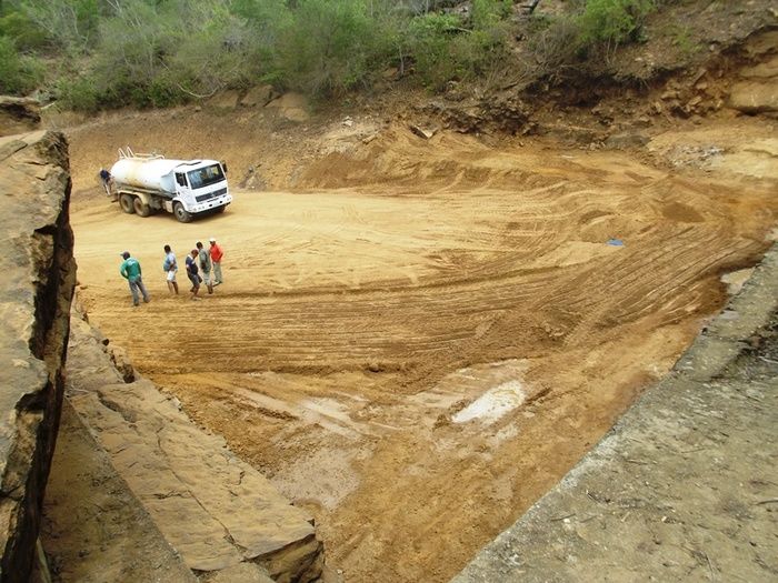 Prefeitura de São João da Varjota-PI Recupera Barragem na Região Quilombola de Paquetá e Potes - Imagem 23
