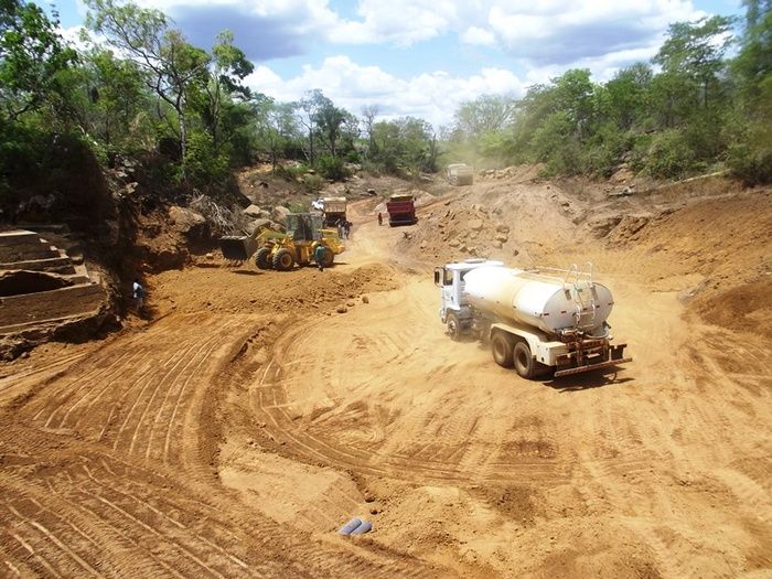 Prefeitura de São João da Varjota-PI Recupera Barragem na Região Quilombola de Paquetá e Potes - Imagem 7