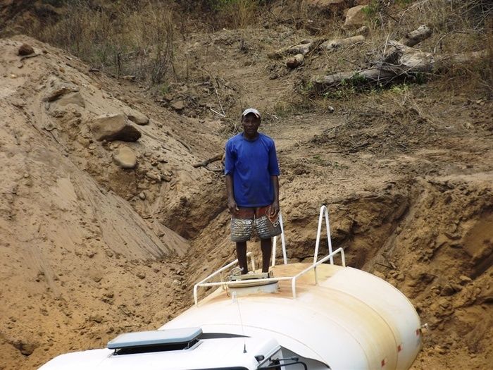 Prefeitura de São João da Varjota-PI Recupera Barragem na Região Quilombola de Paquetá e Potes - Imagem 21