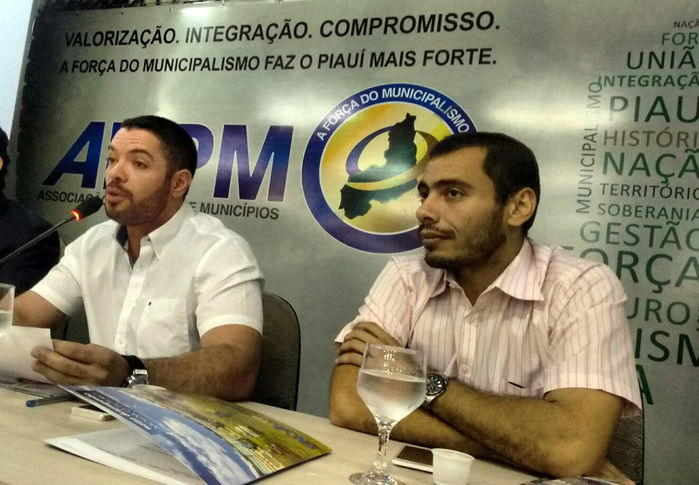 Lukano Sá participa de encontro para discutir a importância dos consórcios multifinalitários - Imagem 13