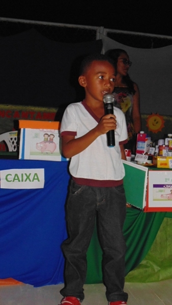 Crianças emocionam público ao darem show no festival de leitura em Santo Inácio - Imagem 56