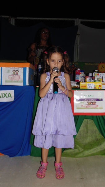 Crianças emocionam público ao darem show no festival de leitura em Santo Inácio - Imagem 50