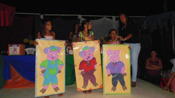 Crianças emocionam público ao darem show no festival de leitura em Santo Inácio - Imagem 57