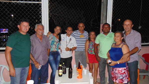 Crianças emocionam público ao darem show no festival de leitura em Santo Inácio - Imagem 103