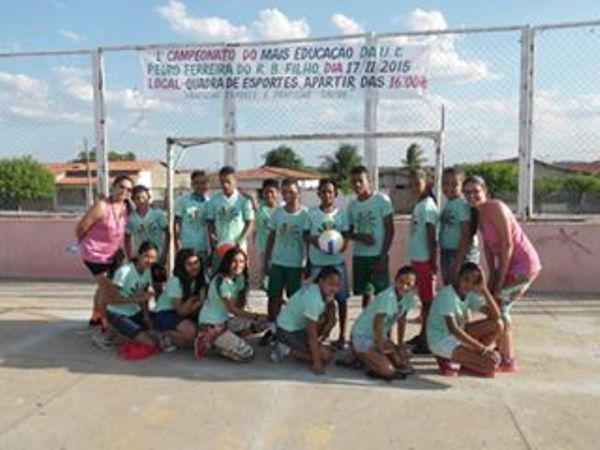 Crianças emocionam público ao darem show no festival de leitura em Santo Inácio - Imagem 14