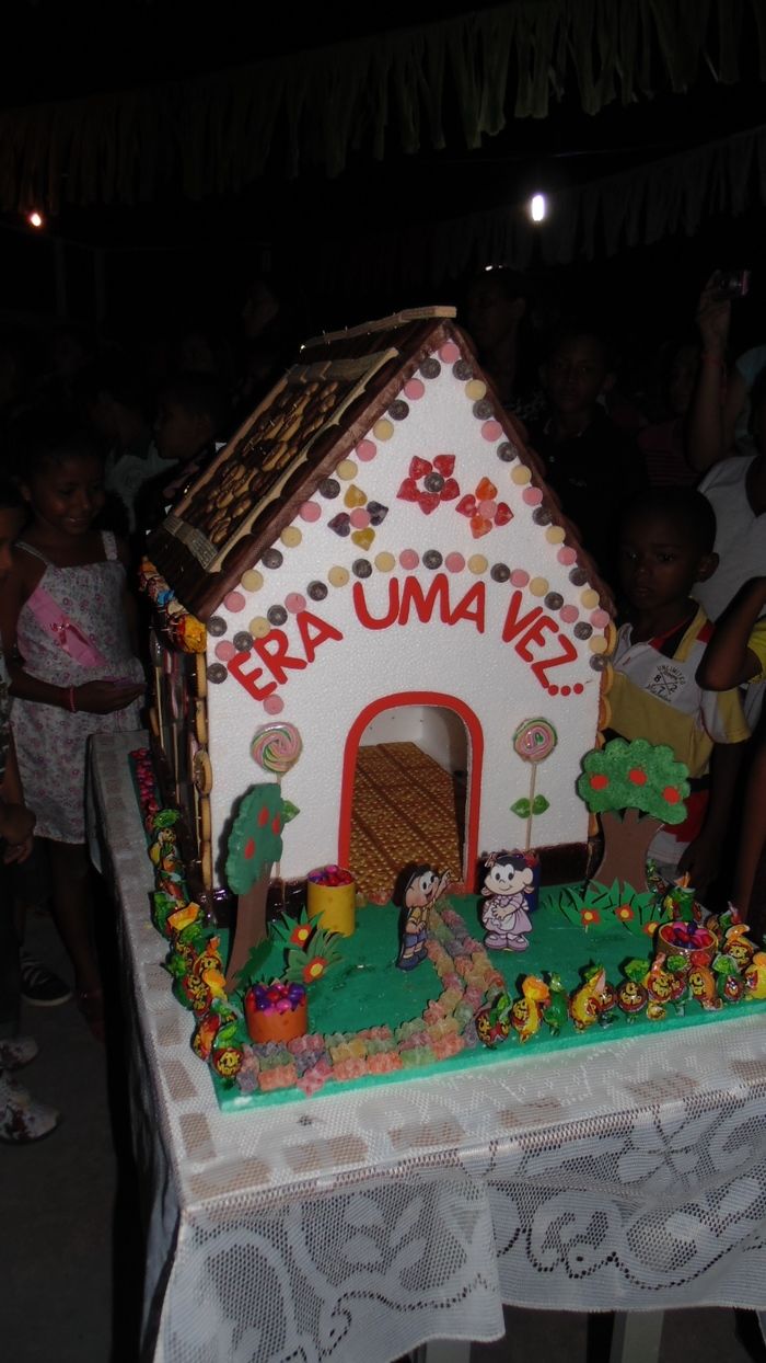 Crianças emocionam público ao darem show no festival de leitura em Santo Inácio - Imagem 48