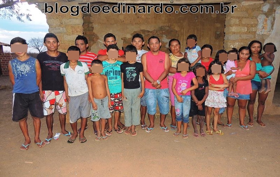 Família humilde pede apoio das instituições e da sociedade para construir sua casa 