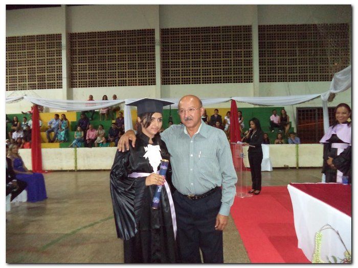 Polo da UAB/UESPI da Cidade de Inhuma-PI outorga o grau a 31 formandos do Curso de Licenciatura em Letras Espanhol - Imagem 35