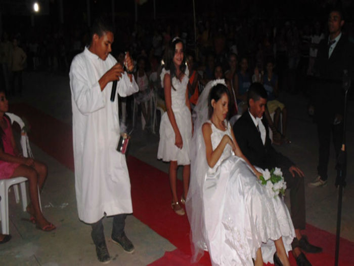 Segunda noite do Festival de Leitura alunos conta história literária Lisbela e o Prisioneiro - Imagem 35