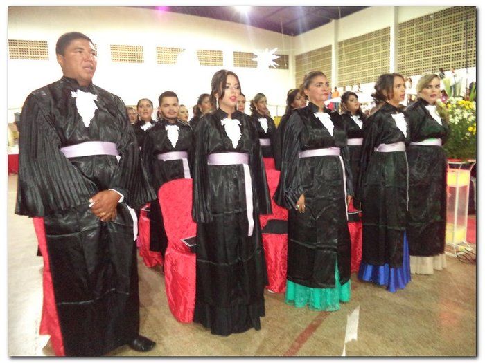 Polo da UAB/UESPI da Cidade de Inhuma-PI outorga o grau a 31 formandos do Curso de Licenciatura em Letras Espanhol - Imagem 11