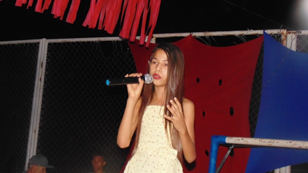 Segunda noite do Festival de Leitura  alunos conta  história literária Lisbela e o Prisioneiro  - Imagem 1