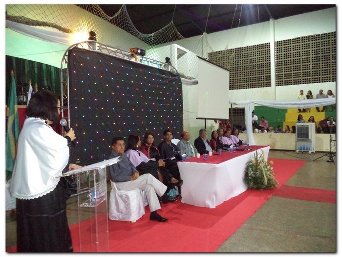 Polo da UAB/UESPI da Cidade de Inhuma-PI outorga o grau a 31 formandos do Curso de Licenciatura em Letras Espanhol - Imagem 60