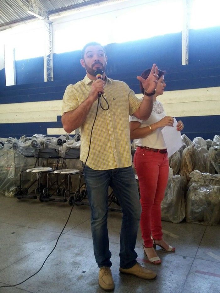 Lukano Sá entrega equipamentos a pessoas com problemas de locomoção em Oeiras - Imagem 8