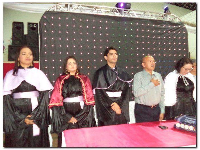 Polo da UAB/UESPI da Cidade de Inhuma-PI outorga o grau a 31 formandos do Curso de Licenciatura em Letras Espanhol - Imagem 15