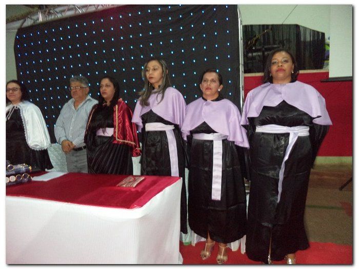 Polo da UAB/UESPI da Cidade de Inhuma-PI outorga o grau a 31 formandos do Curso de Licenciatura em Letras Espanhol - Imagem 13