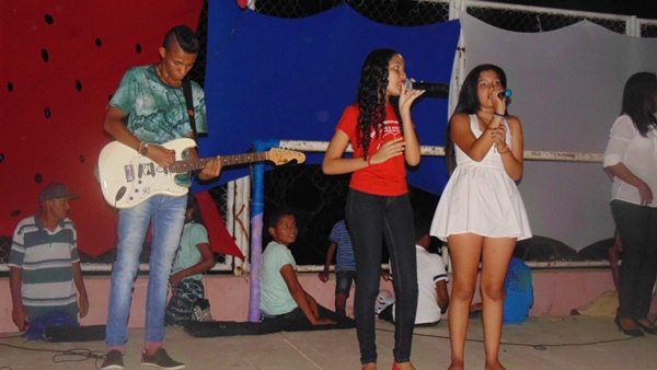 Segunda noite do Festival de Leitura  alunos conta  história literária Lisbela e o Prisioneiro  - Imagem 15