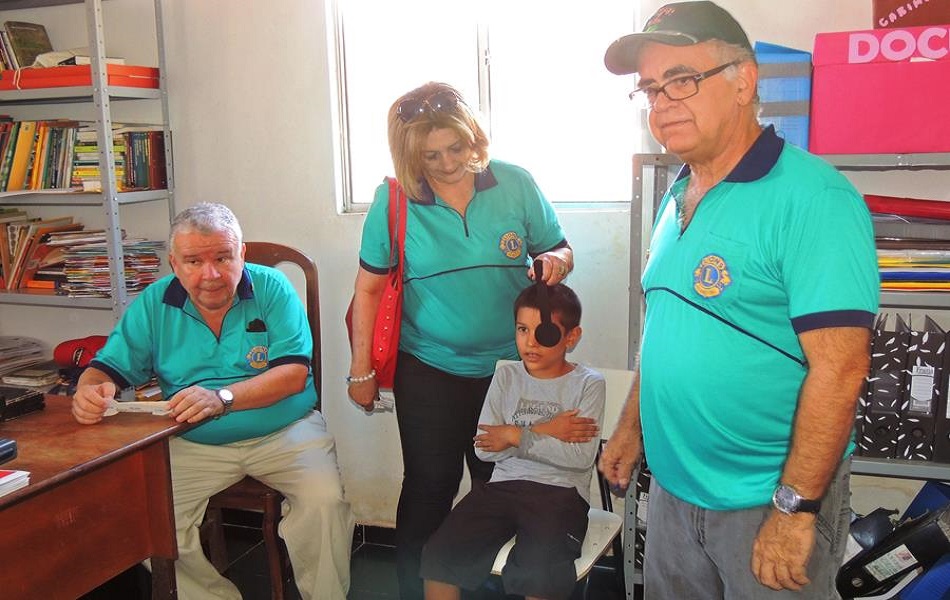 Lions Clube de Teresina DLA-6 - centro e prefeitura realizam ação voluntária