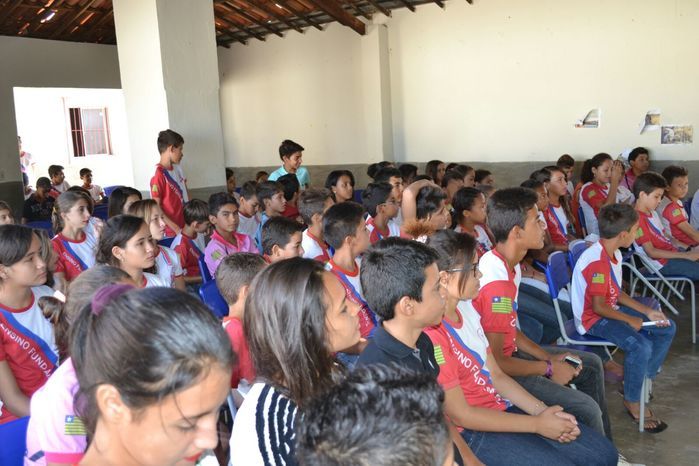 MJM encerra ano letivo com projeto de leitura - Imagem 109