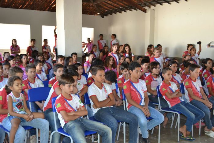 MJM encerra ano letivo com projeto de leitura - Imagem 2