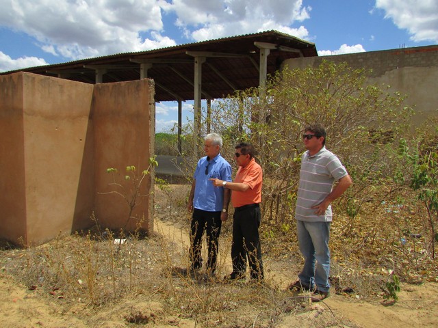 Recomeça a Obra do Clube do Professor Na Cidade de Ipiranga - Imagem 2