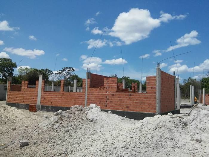 MAIS TRABALHO: PREFEITO ZÉ RESENDE ANUNCIA OBRA DE COBERTURA DA ESCOLA-PADRÃO EM BOA HORA - Imagem 3