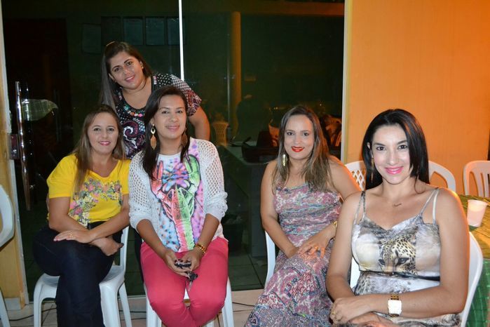 SEMAS e CRAS promovem festa para idosos e encerram as confraternizações 2015 junto aos grupos dos SCFV - Imagem 57