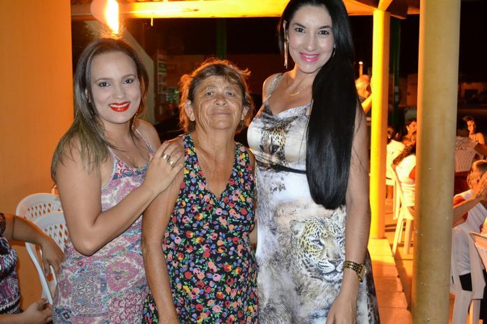 SEMAS e CRAS promovem festa para idosos e encerram as confraternizações 2015 junto aos grupos dos SCFV - Imagem 59