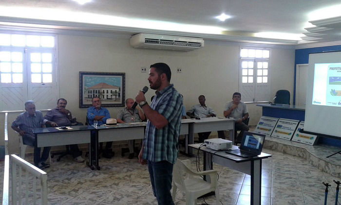 Lukano Sá distribui kits de irrigação em Oeiras - Imagem 9