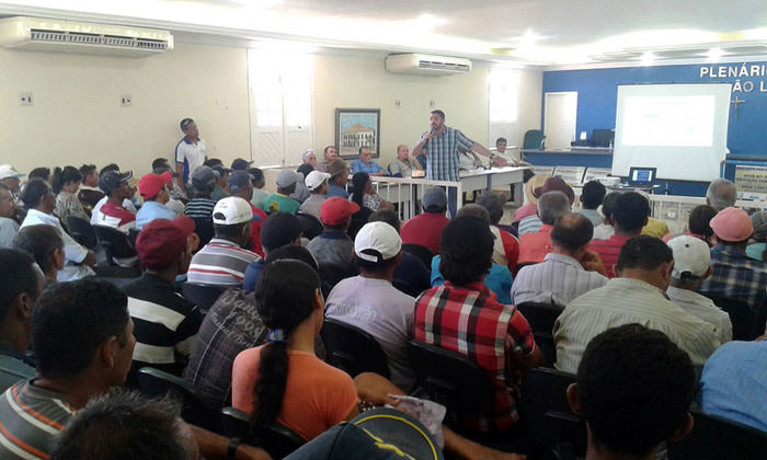 Lukano Sá distribui kits de irrigação em Oeiras - Imagem 20