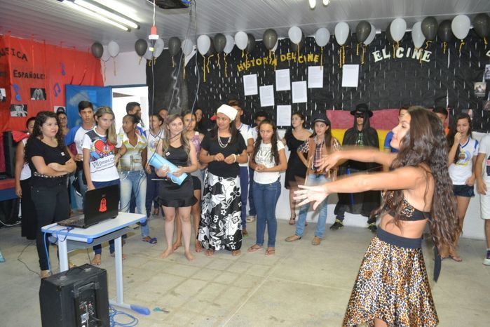 Escola Antônia de Souza realiza I Mostra de Espanhol em Alegrete - Imagem 41