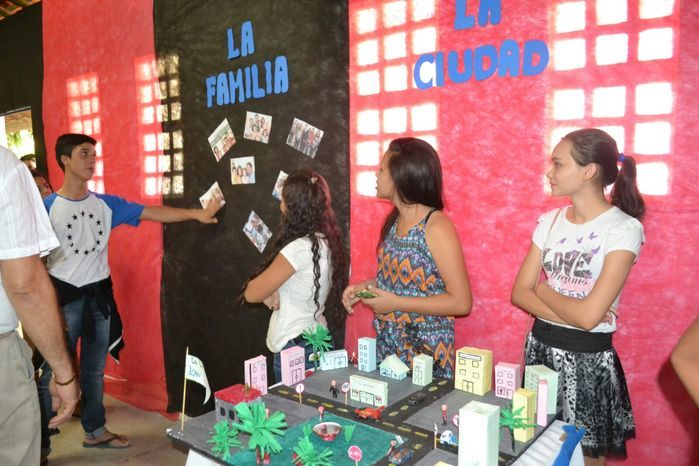 Escola Antônia de Souza realiza I Mostra de Espanhol em Alegrete - Imagem 38