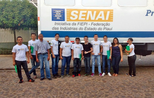 Jovens de Água Branca participam de curso do Pronatec - Imagem 1