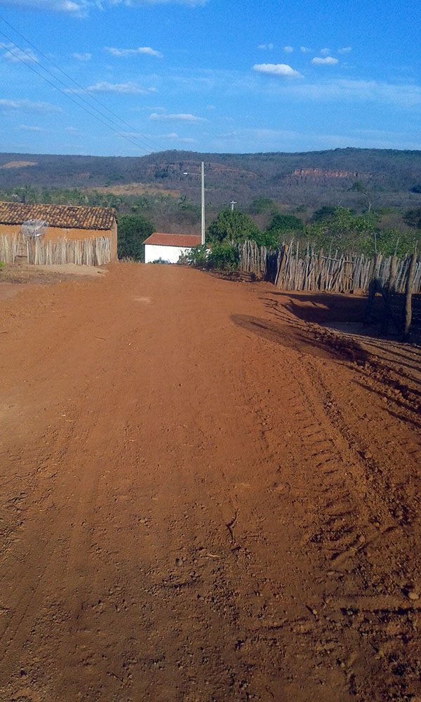 Prefeitura de Oeiras recupera mais estradas na zona rural do município - Imagem 5