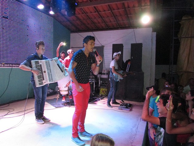 Banda 100 Stress Agitou o Clube do Dodó - Imagem 101