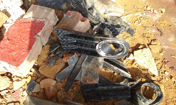 Carro desgovernado por pouco não causa uma tragédia - Imagem 4