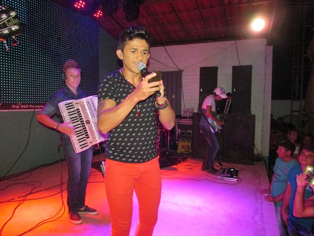 Banda 100 Stress Agitou o Clube do Dodó - Imagem 100