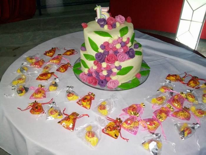 FESTA DOS SONHOS: PREFEITURA DE BOA HORA REALIZA I BAILE DE DEBUTANTES PARA ADOLESCENTES DO MUNICÍPIO; FESTA FOI UM SUCESSO - Imagem 14