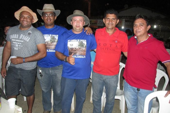 Confira a maior corrida de cavalos da História de Agricolândia  - Imagem 35