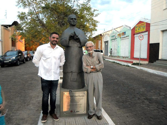 Estátua do Cônego Antônio Cardoso é recolocada em Oeiras - Imagem 6