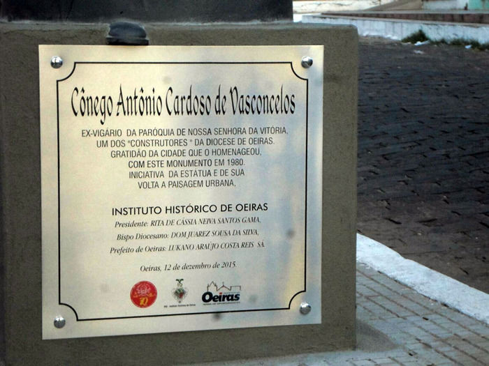Estátua do Cônego Antônio Cardoso é recolocada em Oeiras - Imagem 4