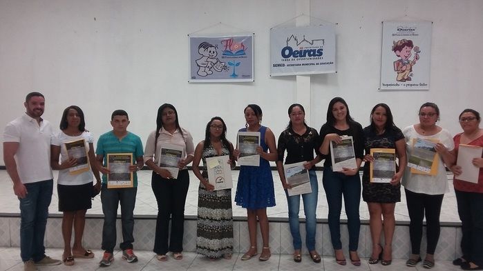 Lukano Sá entrega medalhas a alunos da rede municipal - Imagem 19